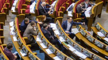 Немає часу пояснювати – голосуй: як нардепи під ранок ухвалили бюджет на наступний рік
