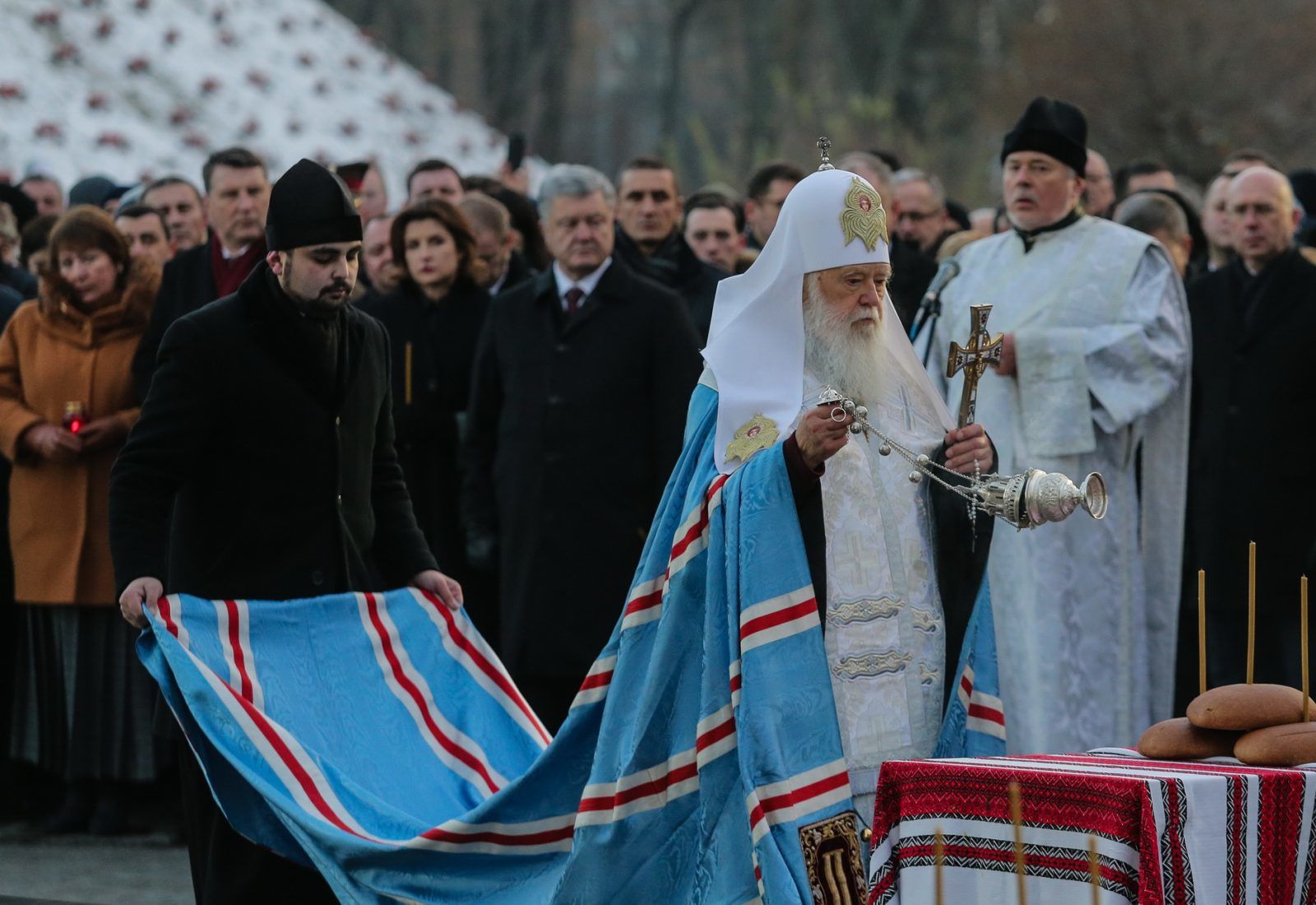 Не розчинитись у забутті: в Києві вшанували пам’ять жертв Голодомору (ФОТО)