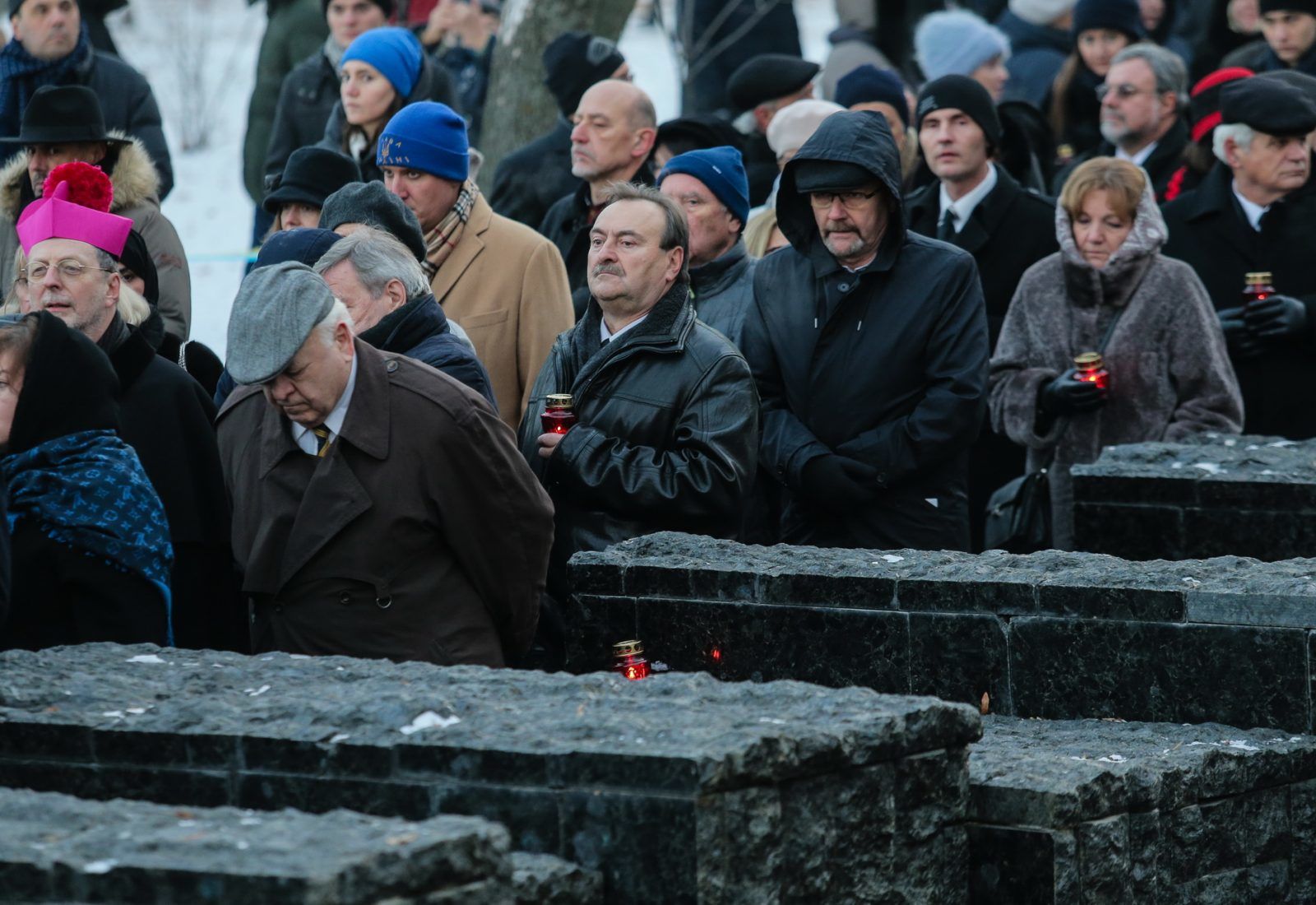 Не розчинитись у забутті: в Києві вшанували пам’ять жертв Голодомору (ФОТО)
