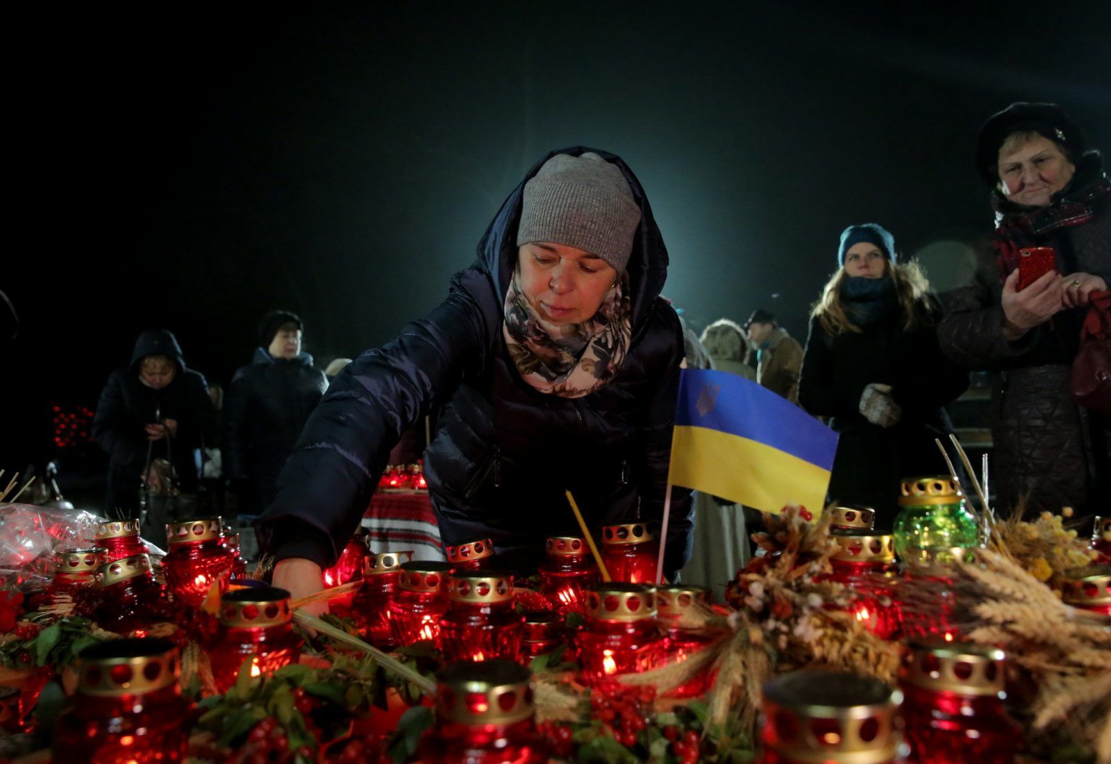 Не розчинитись у забутті: в Києві вшанували пам’ять жертв Голодомору (ФОТО)
