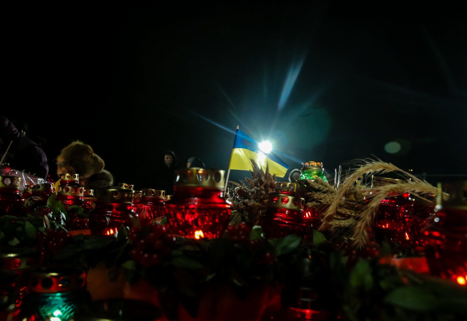 Не розчинитись у забутті: в Києві вшанували пам’ять жертв Голодомору (ФОТО)