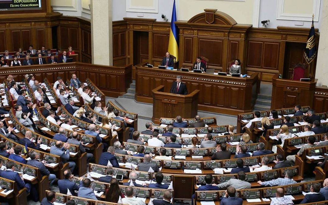 Parliament wants to create a "controlled" commission to investigate attacks on activists