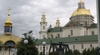 Мінкульт просить забрати майно Почаївської лаври з рук УПЦ МП