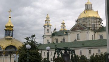Мінкульт просить забрати майно Почаївської лаври з рук УПЦ МП