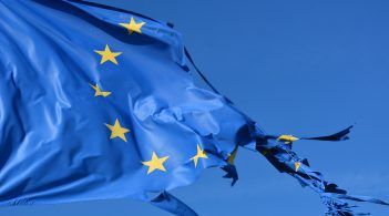 ЄС засудив нелегітимні вибори на Донбасі як такі, що суперечать міжнародному праву та Мінським угодам