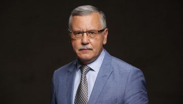 Напад на Анатолія Гриценка: навмисна провокація чи хроніки українського Сомалі?