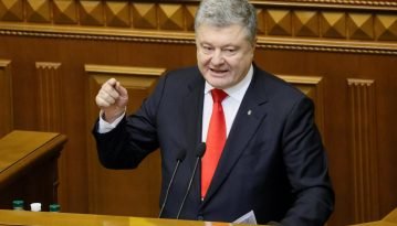 Порошенко заявив, що затвердив держбюджет на 2019 рік