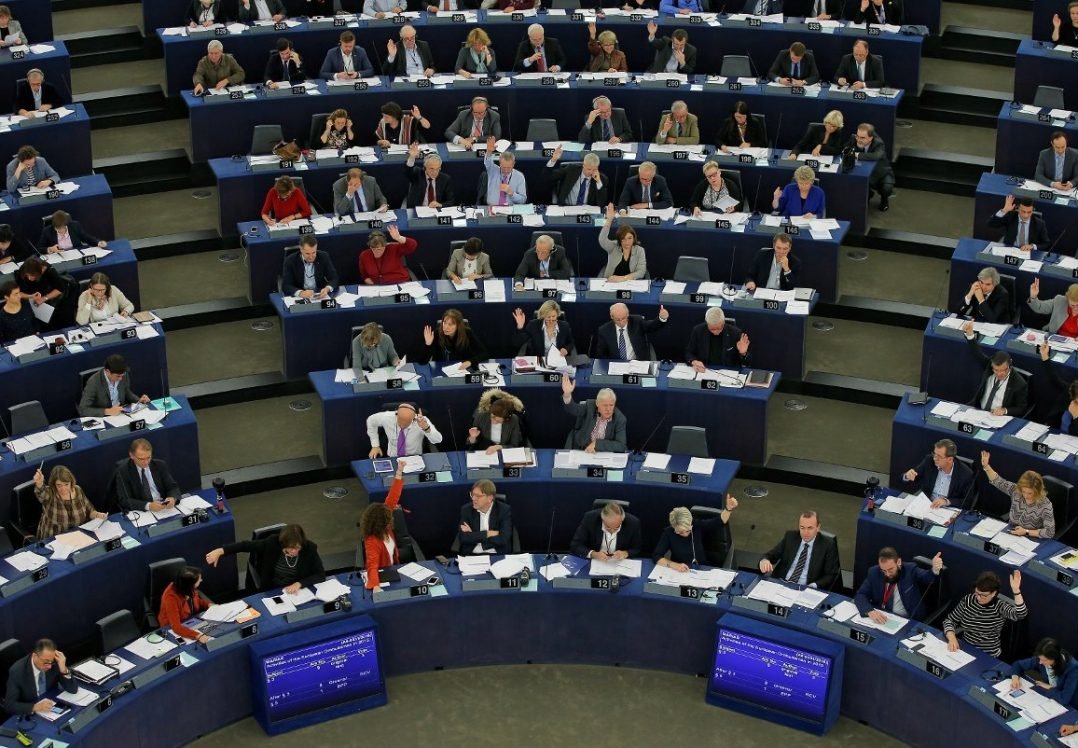 Агресія РФ та боротьба з корупцією: Європарламент готується прийняти резолюцію щодо України