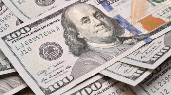 Державний борг України минулого року збільшився на $ 2 млрд