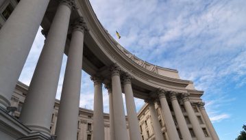 МЗС прокоментувало рішення "суду" продовжити арешт українським морякам і закликало посилити тиск на РФ