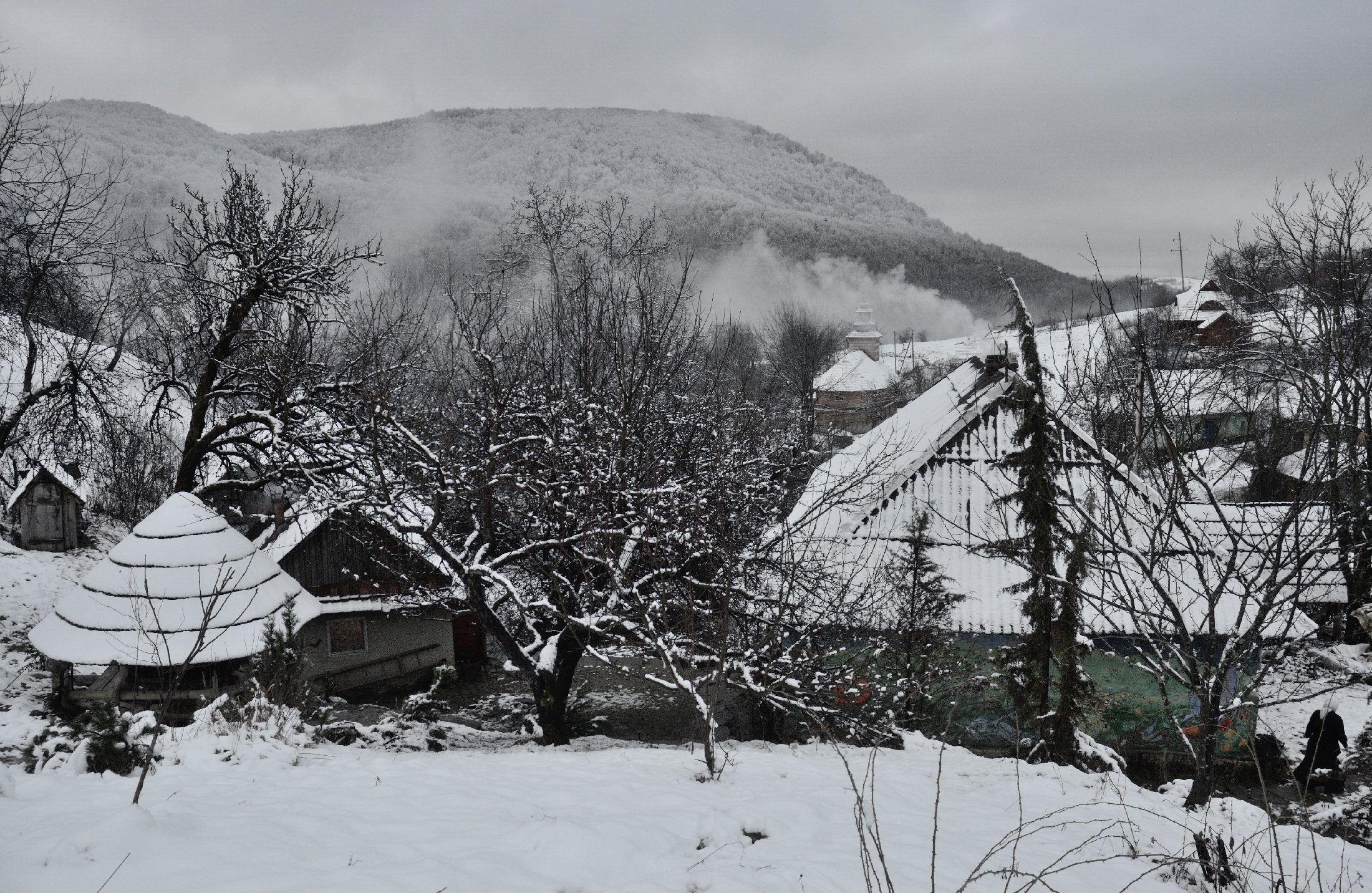 Лумшори: СПА по-українськи, або Оздоровчі купання взимку