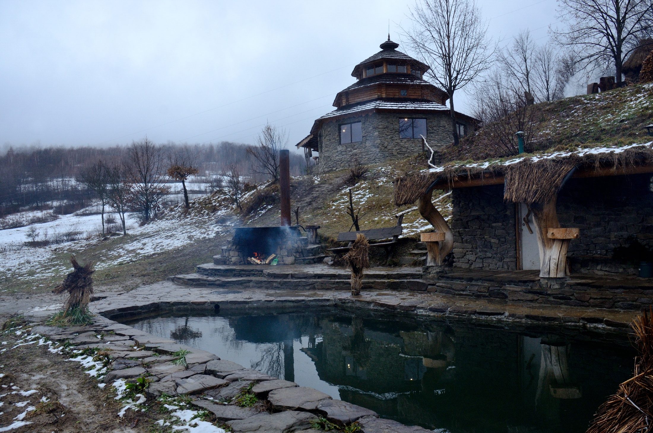 Лумшори: СПА по-українськи, або Оздоровчі купання взимку