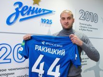 Гравець збірної України у російському клубі: Ярослав Ракицький перейшов до «Зеніту»