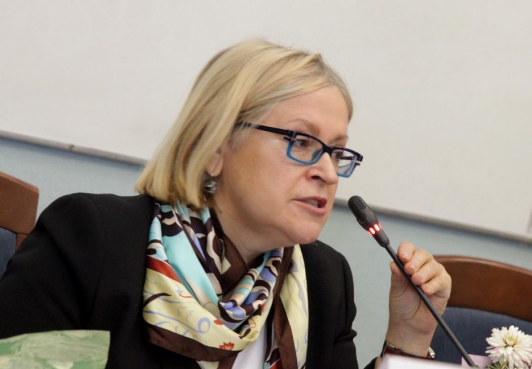 Амосова з прихильниками штурмує медуніверситет Богомольця