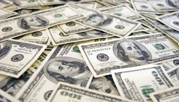 Україні необхідно за рік виплатити 14 млрд доларів держборгу