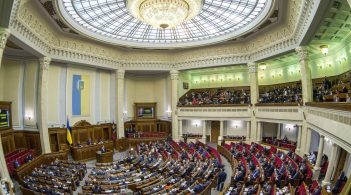 Верховна Рада ухвалила законопроект, який передбачає заборону участі російських спостерігачів у виборах в Україні. За відповідне законопроект № 9524 проголосували 232 депутати.