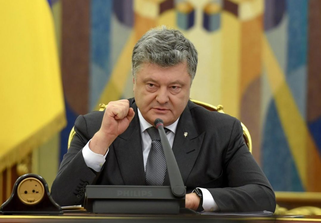 Poroshenko: The threat of a full-scale war is real, the Kremlin is preparing to strike