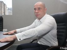 Кива вніс заставу за поліцейського, підозрюваного у побитті праворадикалів у Києві