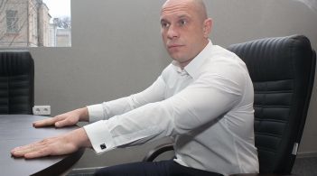 Кива вніс заставу за поліцейського, підозрюваного у побитті праворадикалів у Києві