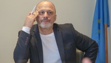 Наглядова рада НСТУ розірвала контракт з Аласанією