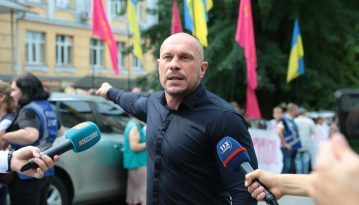 Кива, Вілкул, Новинський та Шарій: хто встав на захист поліцейського, підозрюваного у побитті активіста?