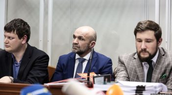 Адвокат Владислава Мангера вніс 2,5 мільйона застави за свого клієнта