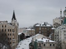 Андріївський пустир: як найвідоміший узвіз Києва застряг у політичних скандалах