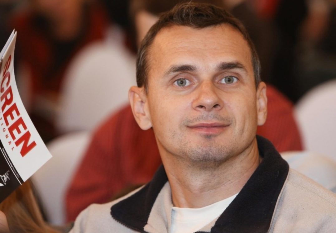 Хто такий Олег Сенцов?