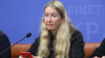 Кабмін звернувся до суду через Супрун: вимагає скасувати рішення
