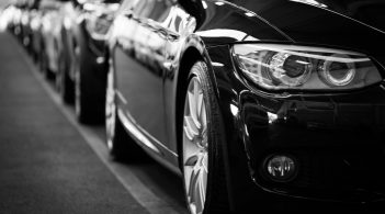 Пільгове розмитнення "євроблях" не продовжать – заява Мінфіну