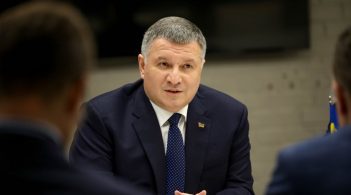 Правоохоронці ведуть розслідування проти одного з кандидатів у президенти