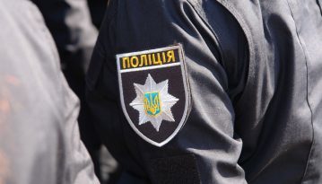 ДБР повідомило про підозру силовику, який бив лежачого затриманого представника "С14"