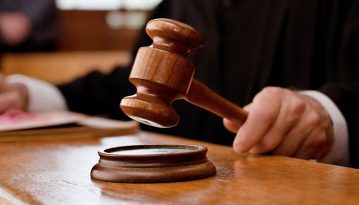 У суді запевнили, що не обмежували право Супрун щодо підпису документів