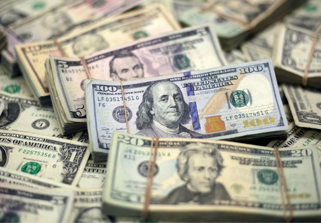 Нацбанк купив 175 млн доларів на ринку та поповнив резерви