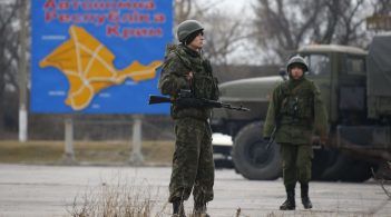 Окупанти опитують осіб, що виїжджають з Криму, щодо голосування