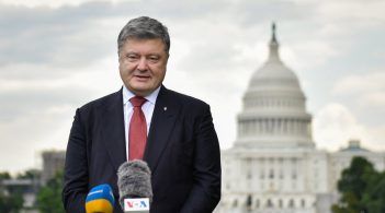 BBC apologized for article and pay Poroshenko