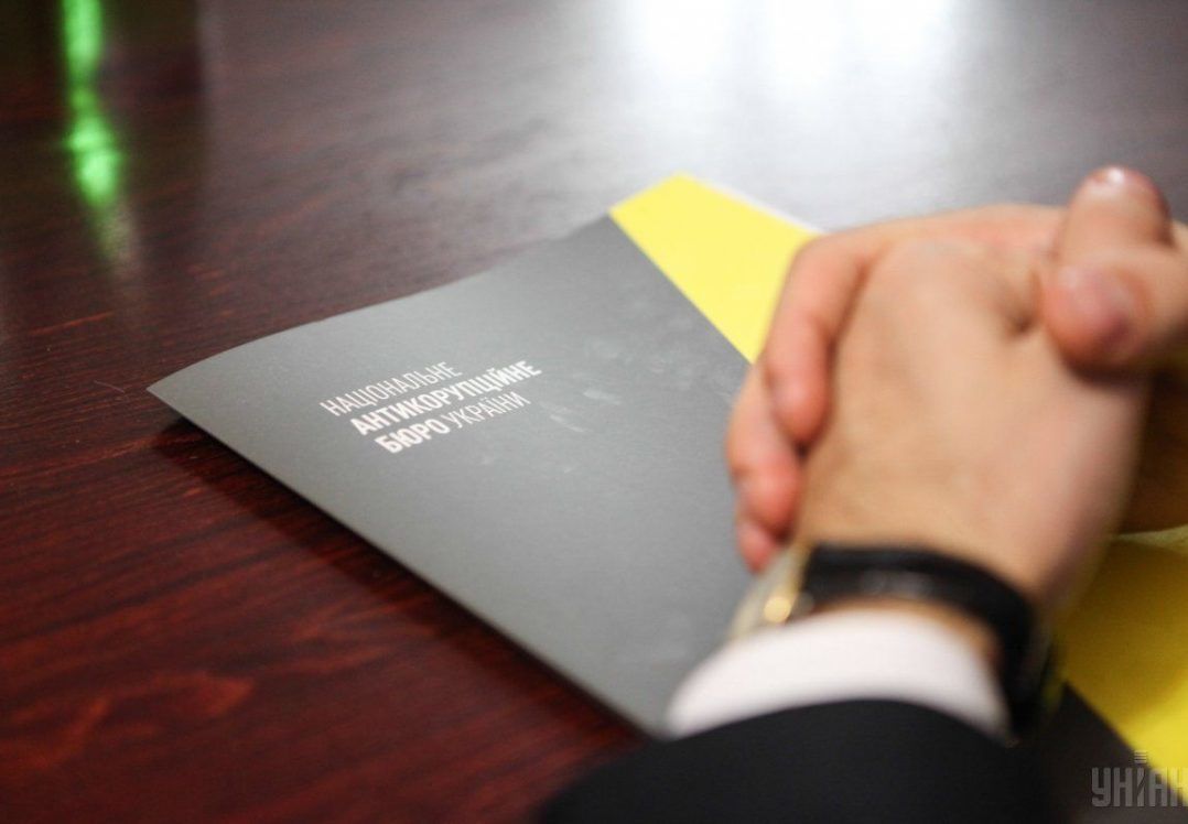 Державне бюро розслідувань викликало журналістів проекту Bihus.info в межах розслідування розкрадань в оборонній сфері