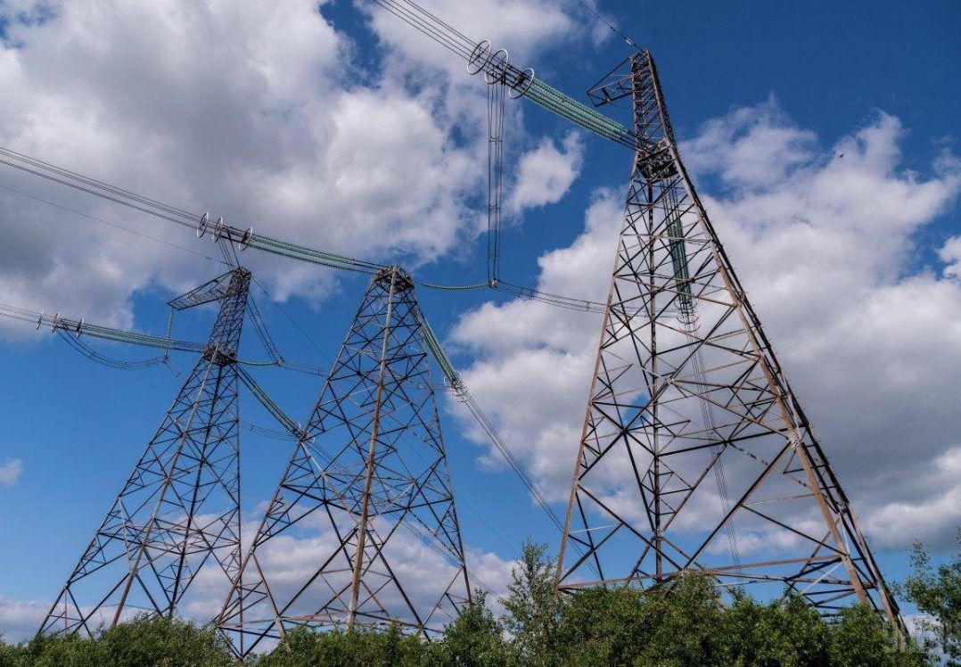 "ДТЕК" Ахметова продає Україні електроенергію на 45 % дорожче, ніж Угорщині