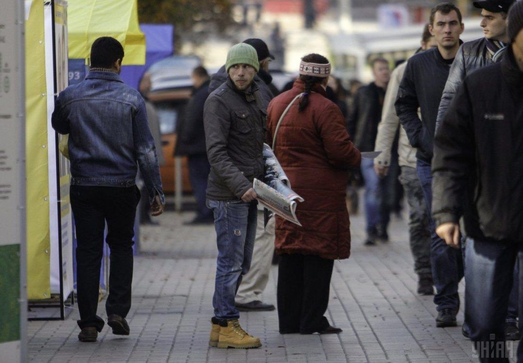 У "день тиші" правоохоронці отримали майже півтисячі повідомлень про порушення