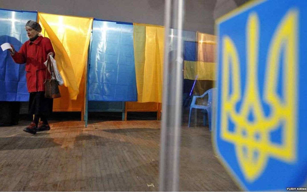 У ЦВК повідомили, скільки виборців тимчасово змінили місце голосування