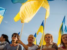 Позитивне ставлення до Росії: про що свідчать опубліковані КМІС результати опитування?