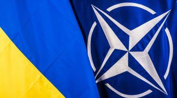 НАТО вимагає від РФ повернути контроль над Кримом Україні