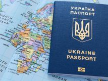 Подвійне громадянство в Україні: необхідність, ризики та переваги