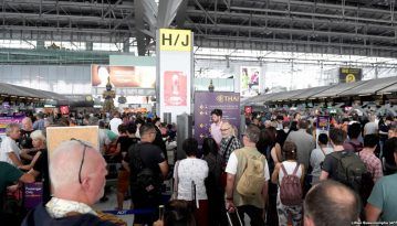 Із Делі почали вибиратися українці, чий рейс було скасовано через напруження відносин Індії та Пакистану