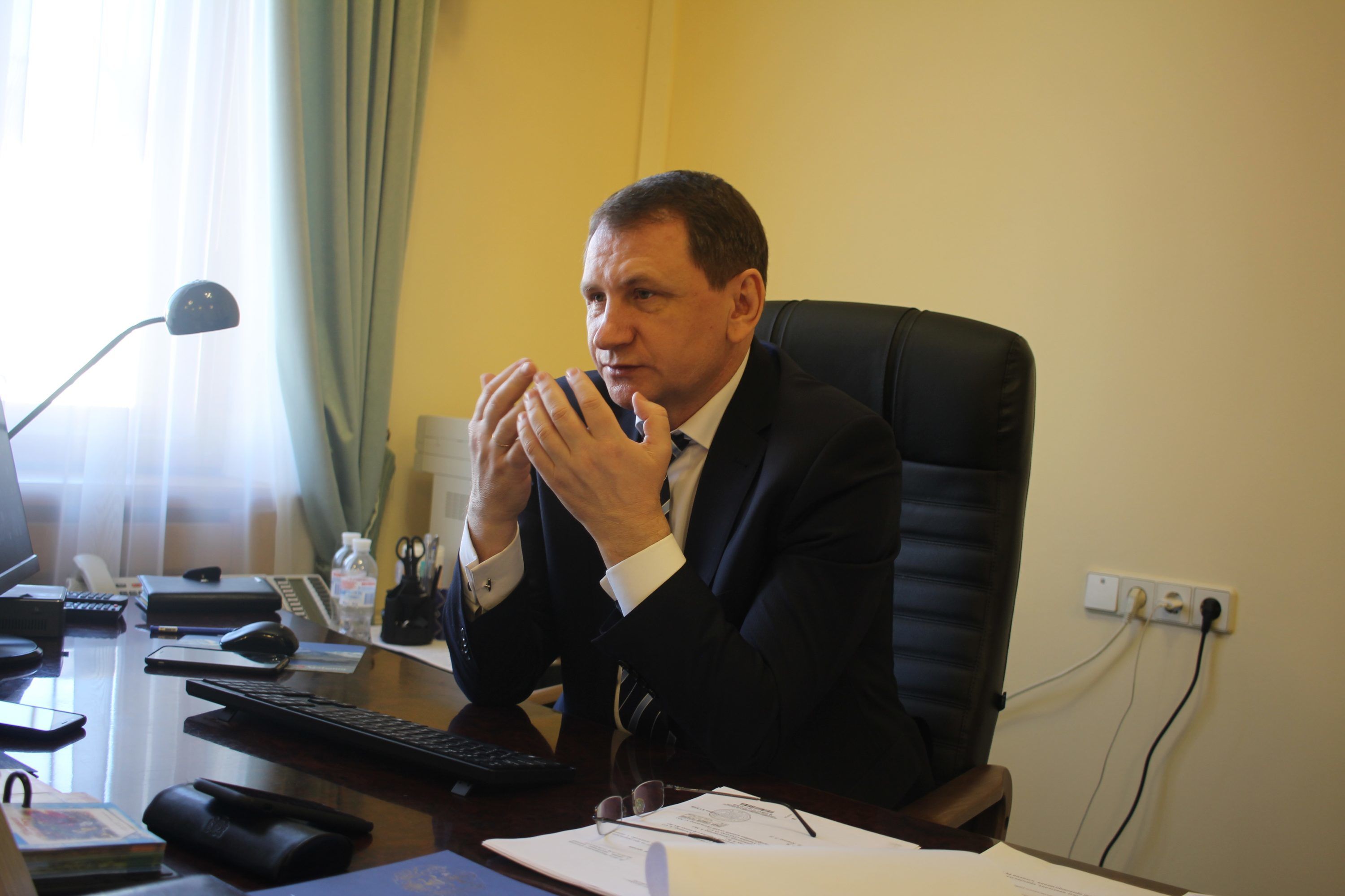 Олег Ткачук: про ефективність судової реформи, потребу у військових судах і власний Mercedes