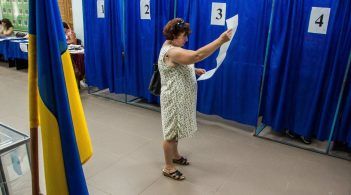 Свіжі рейтинги кандидатів: Зеленський перемагає, а Порошенко з Тимошенко борються за друге місце