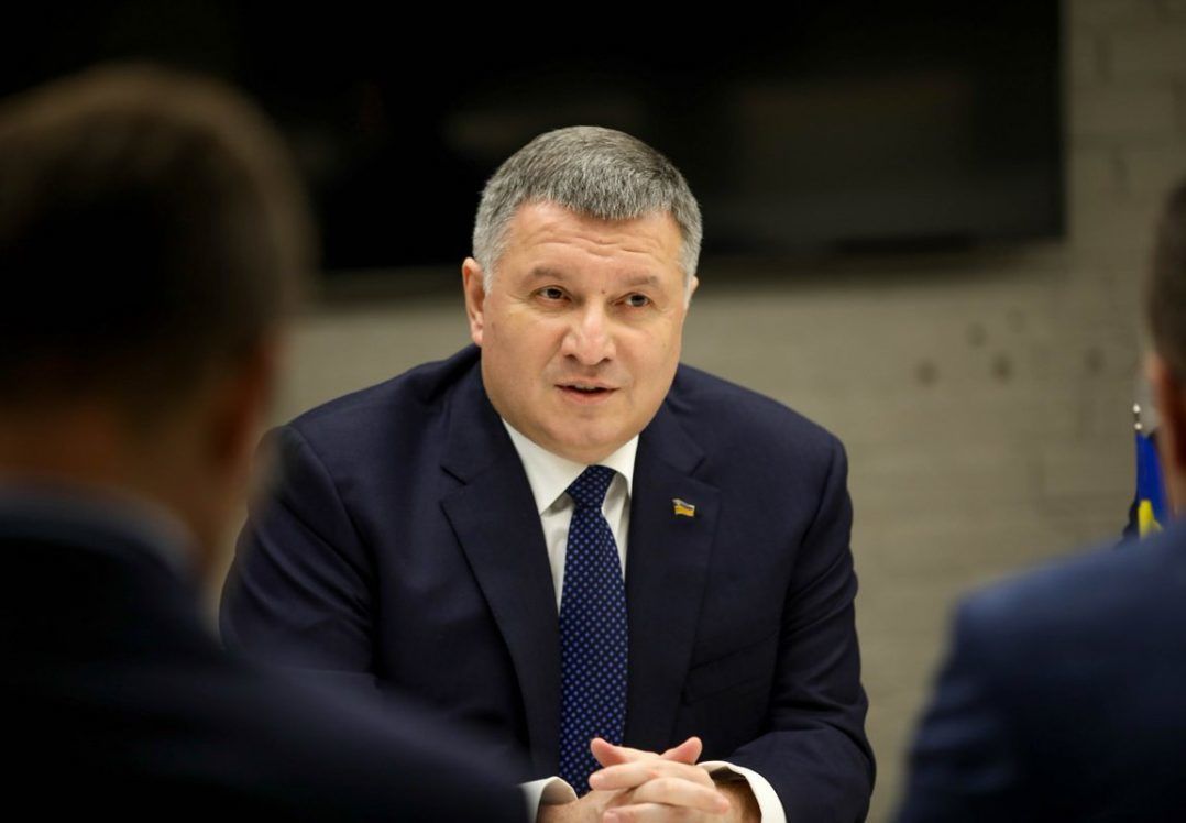 Avakov accused Poroshenko of bribing voters