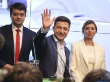 "Тепер ви справді будете слугою народу": як міжнародна спільнота відреагувала на перемогу Зеленського?