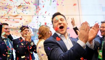 Офіційний Токіо привітав Зеленського з перемогою на виборах
