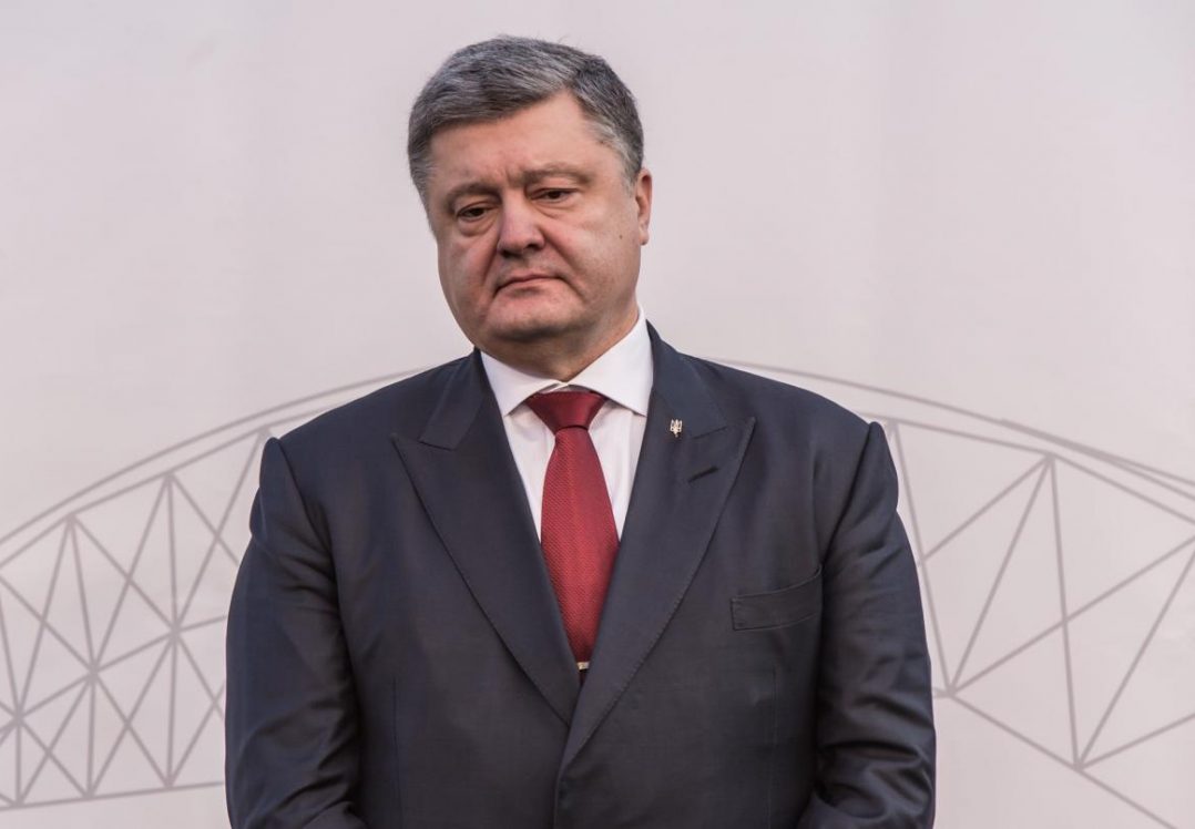 У Порошенка хочуть аналізу волосся Зеленського: наркотики зберігаються 90 днів